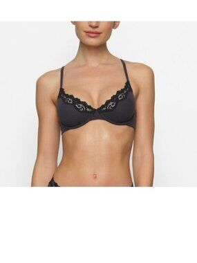 NWT SKIMS Fits Everybody Lace Unlined Demi Bra Onyx Black Size 32C